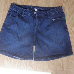 Denim Banana Republic women's shorts size 28 or 7/8